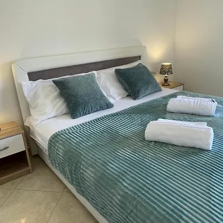 Pensjonat Piazza 3*